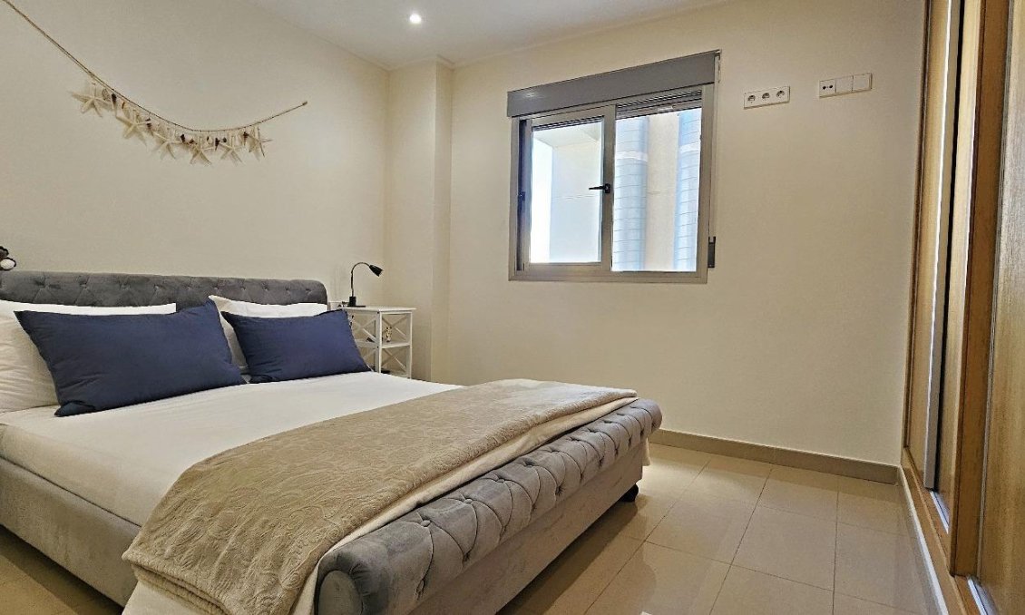 Revente - Appartement -
Torrevieja - Estacion De Autobuses