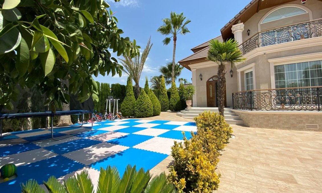 Segunda mano - Villa -
Benijofar - Ciudad Quesada
