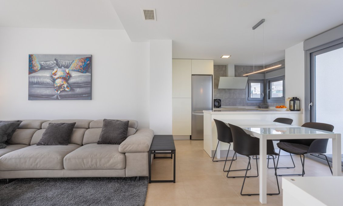 Segunda mano - Apartamento -
Orihuela - Inland