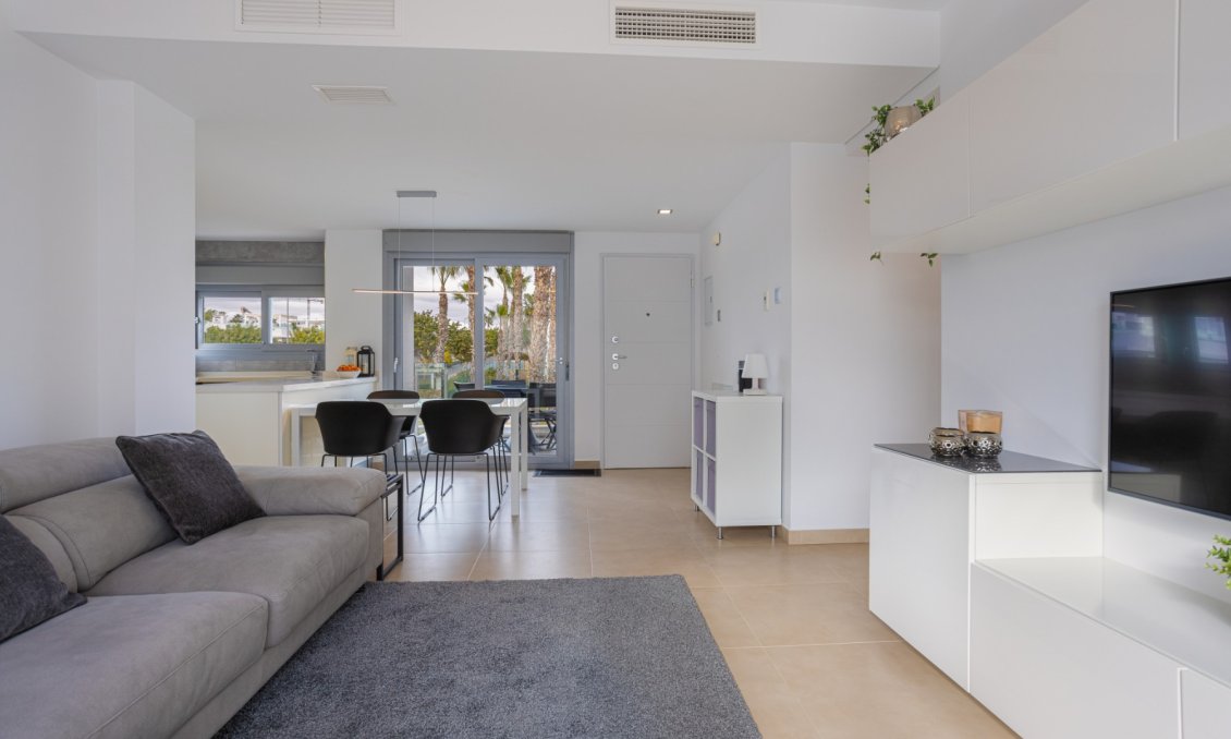 Segunda mano - Apartamento -
Orihuela - Inland