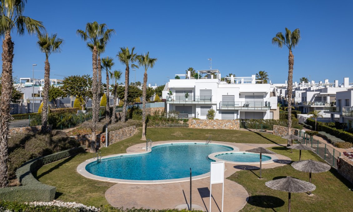Segunda mano - Apartamento -
Orihuela - Inland