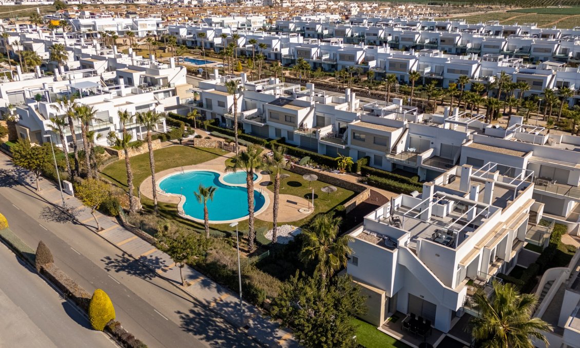 Segunda mano - Apartamento -
Orihuela - Inland