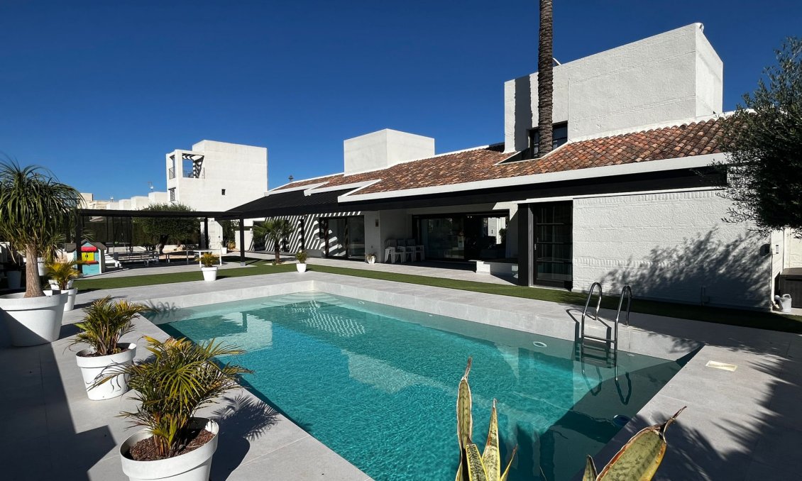 Segunda mano - Villa -
Sucina - Inland