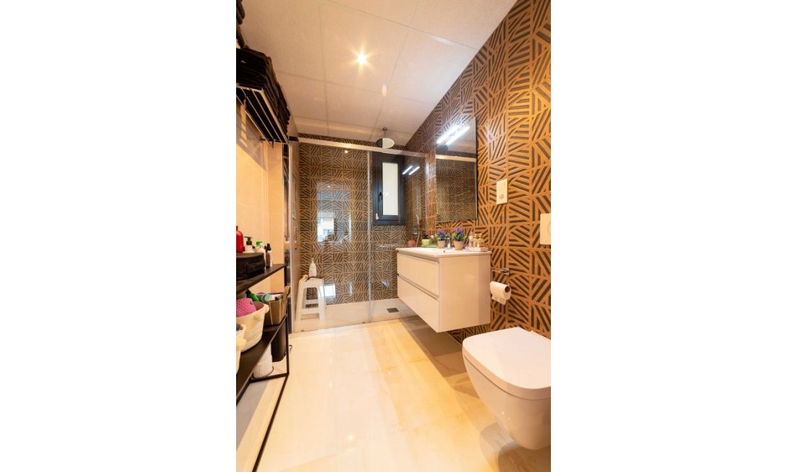 Segunda mano - Apartamento -
Playa Flamenca - Costa Blanca
