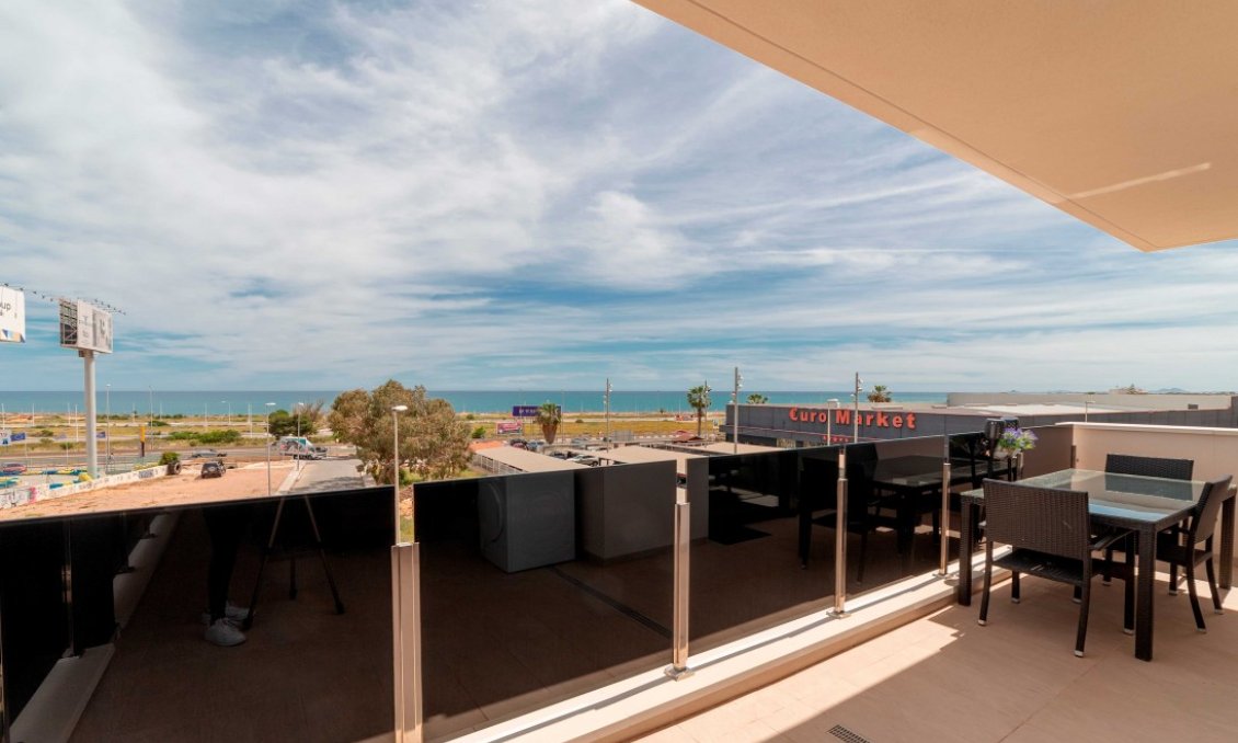 Segunda mano - Apartamento -
Playa Flamenca - Costa Blanca