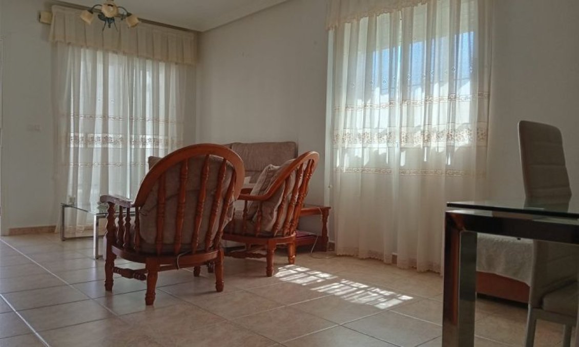 Segunda mano - Villa -
Pilar de la Horadada - Costa Blanca