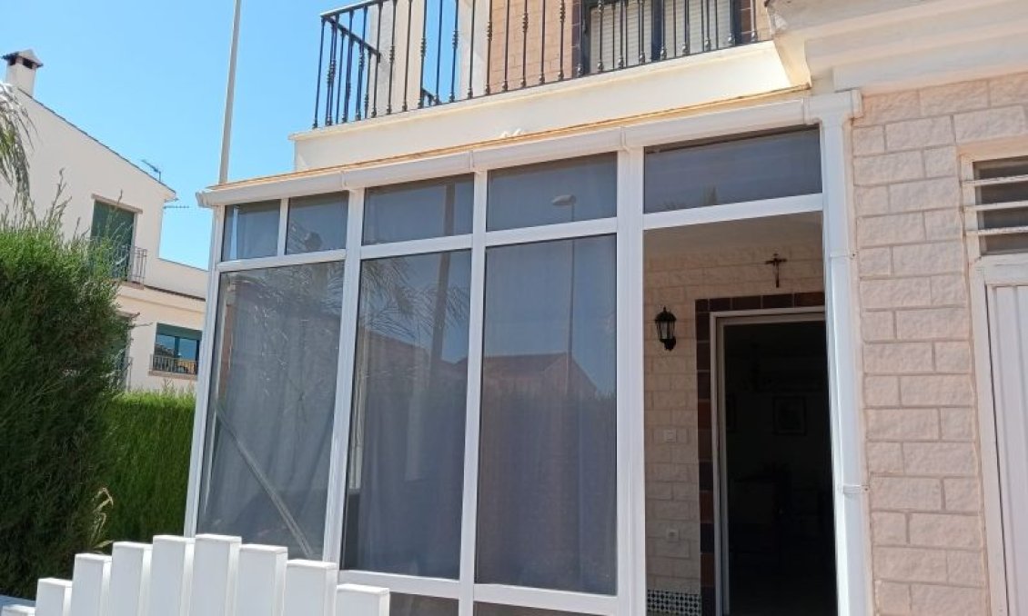 Segunda mano - Villa -
Pilar de la Horadada - Costa Blanca
