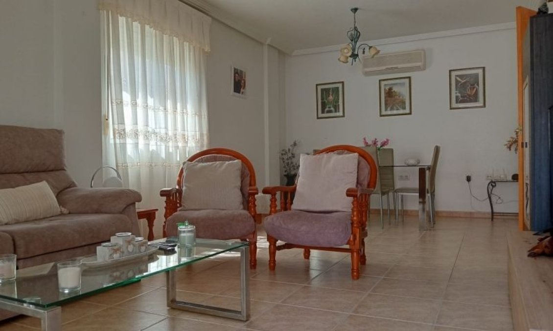 Segunda mano - Villa -
Pilar de la Horadada - Costa Blanca