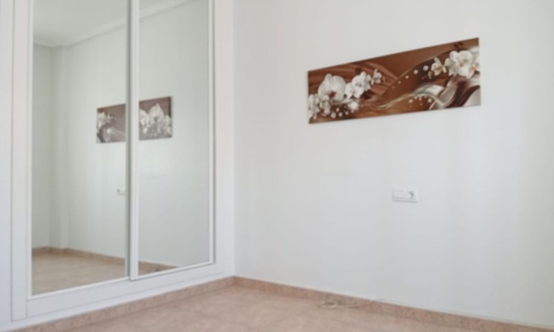 Segunda mano - Villa -
Pilar de la Horadada - Costa Blanca