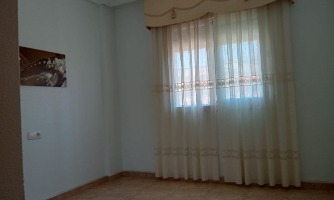 Segunda mano - Villa -
Pilar de la Horadada - Costa Blanca