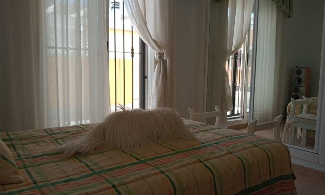 Segunda mano - Villa -
Pilar de la Horadada - Costa Blanca