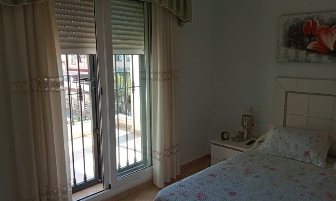 Segunda mano - Villa -
Pilar de la Horadada - Costa Blanca