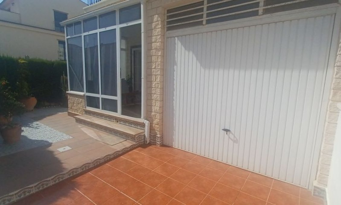 Segunda mano - Villa -
Pilar de la Horadada - Costa Blanca