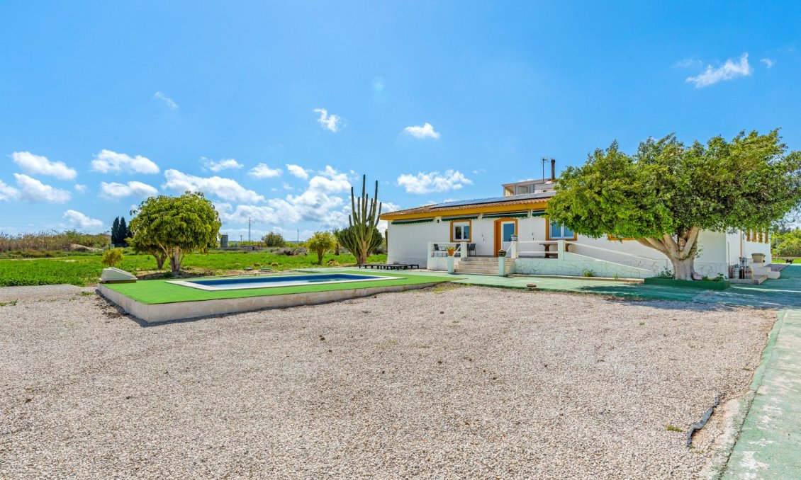 Segunda mano - Villa -
Los Montesinos - Costa Blanca