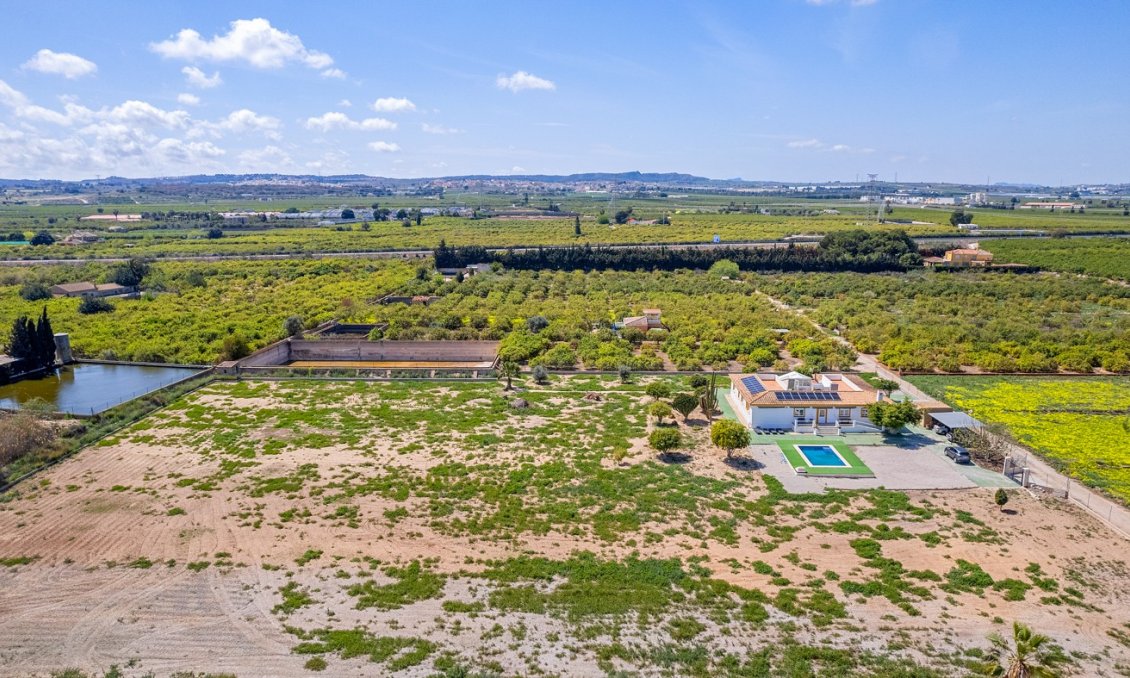 Segunda mano - Villa -
Los Montesinos - Costa Blanca