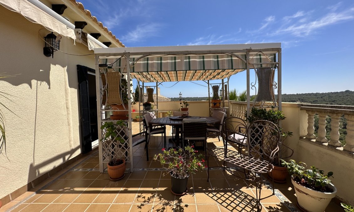 Segunda mano - Villa -
Villamartin - Costa Blanca