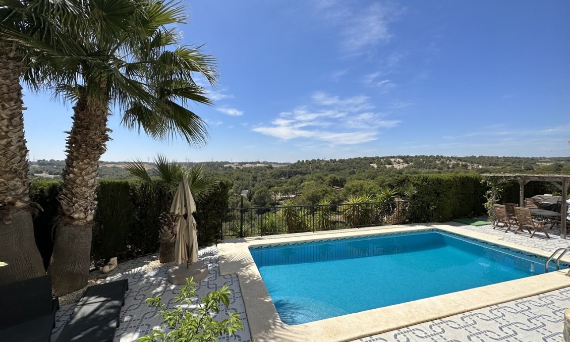 Segunda mano - Villa -
Las Ramblas Golf - Inland
