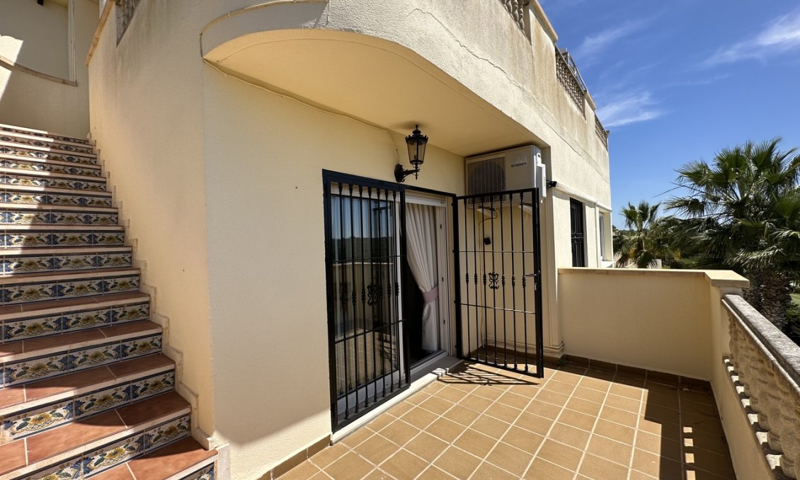 Segunda mano - Villa -
Las Ramblas Golf - Inland