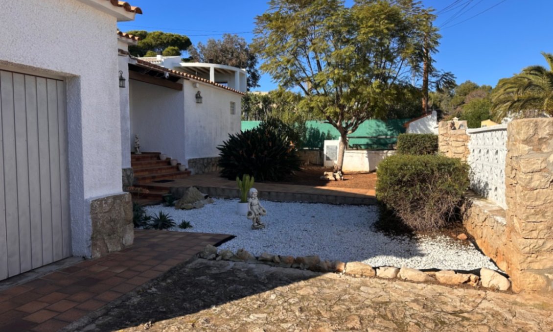Segunda mano - Villa -
Jávea - Costa Blanca