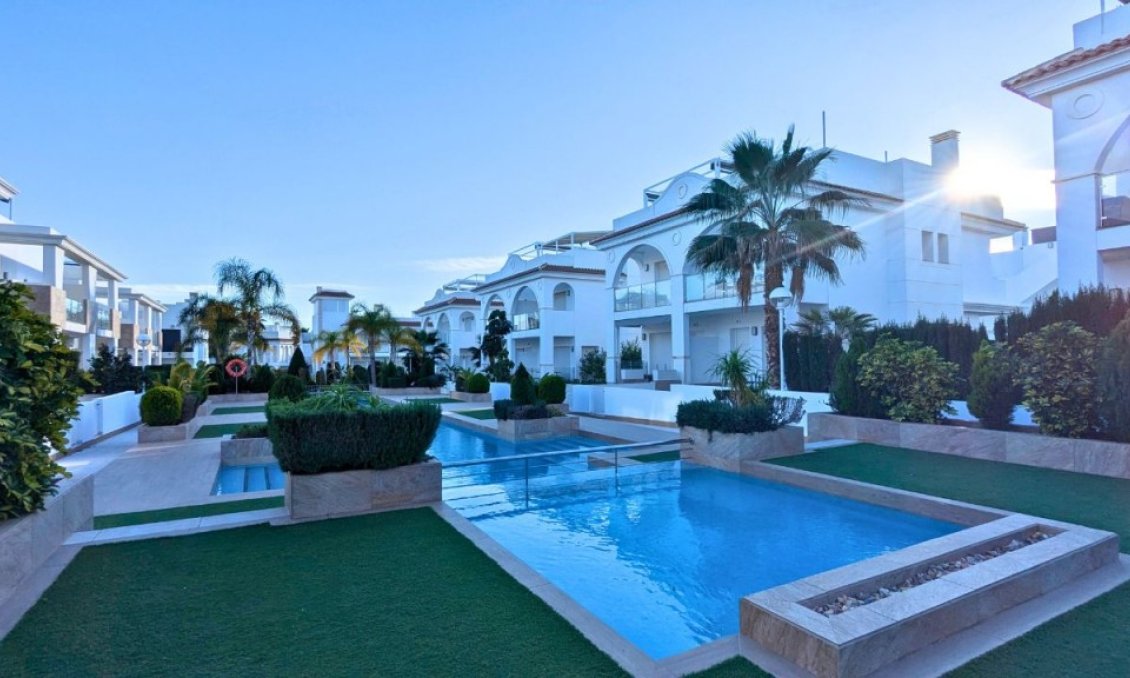 Segunda mano - Semi Detached -
Ciudad Quesada - Costa Blanca