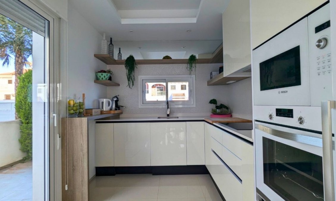 Segunda mano - Semi Detached -
Ciudad Quesada - Costa Blanca