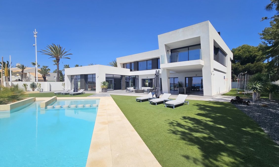 Segunda mano - Villa -
Cabo Roig - Costa Blanca