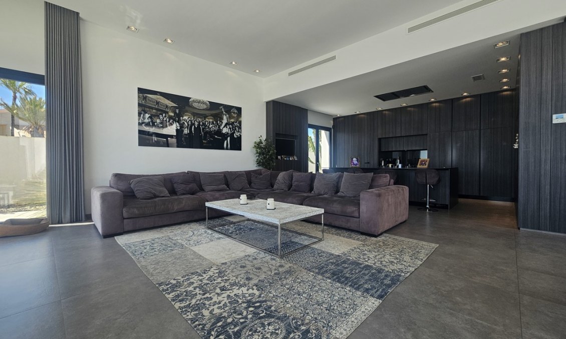 Segunda mano - Villa -
Cabo Roig - Costa Blanca