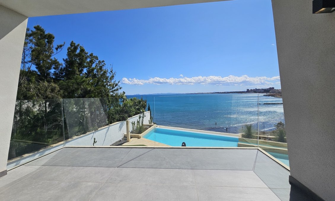 Segunda mano - Villa -
Cabo Roig - Costa Blanca