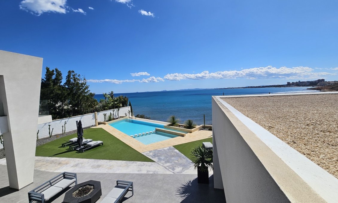 Segunda mano - Villa -
Cabo Roig - Costa Blanca