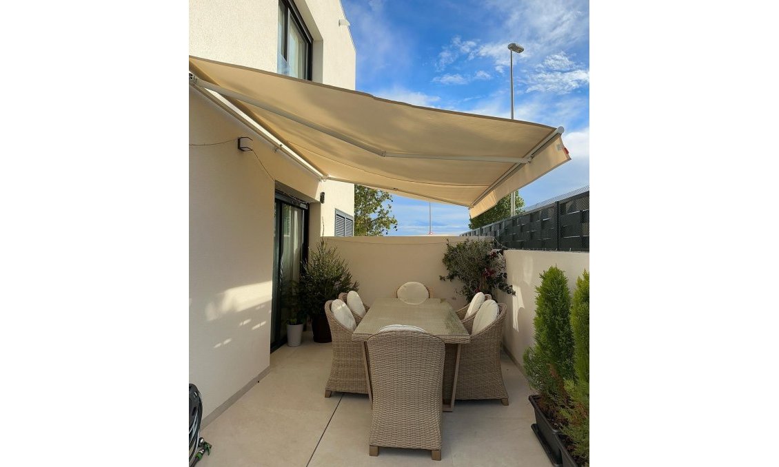 Revente - Villa -
Benijofar