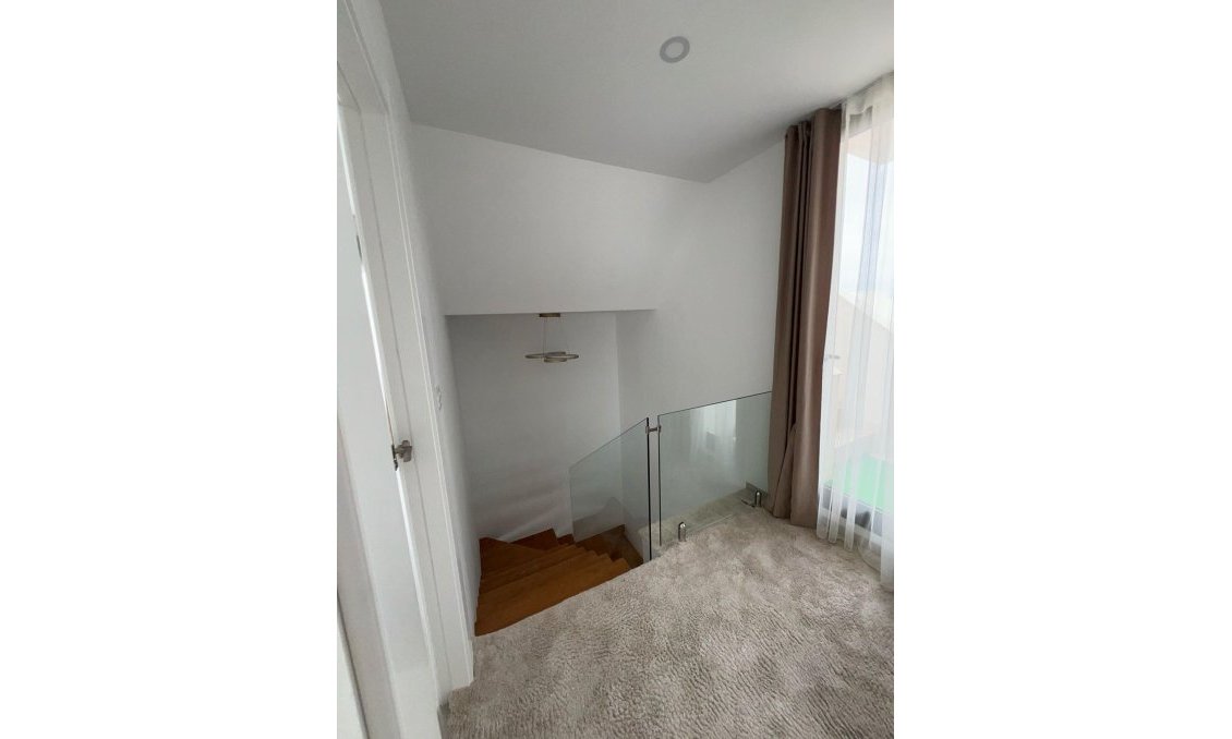 Revente - Villa -
Benijofar