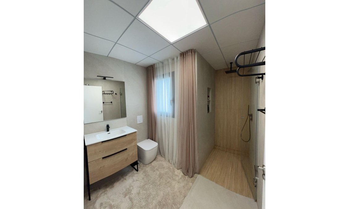 Revente - Villa -
Benijofar