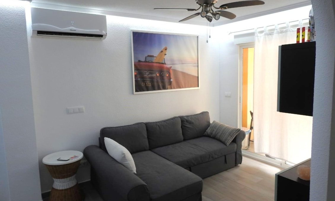 Segunda mano - Apartamento -
Torrevieja - Playa del Cura