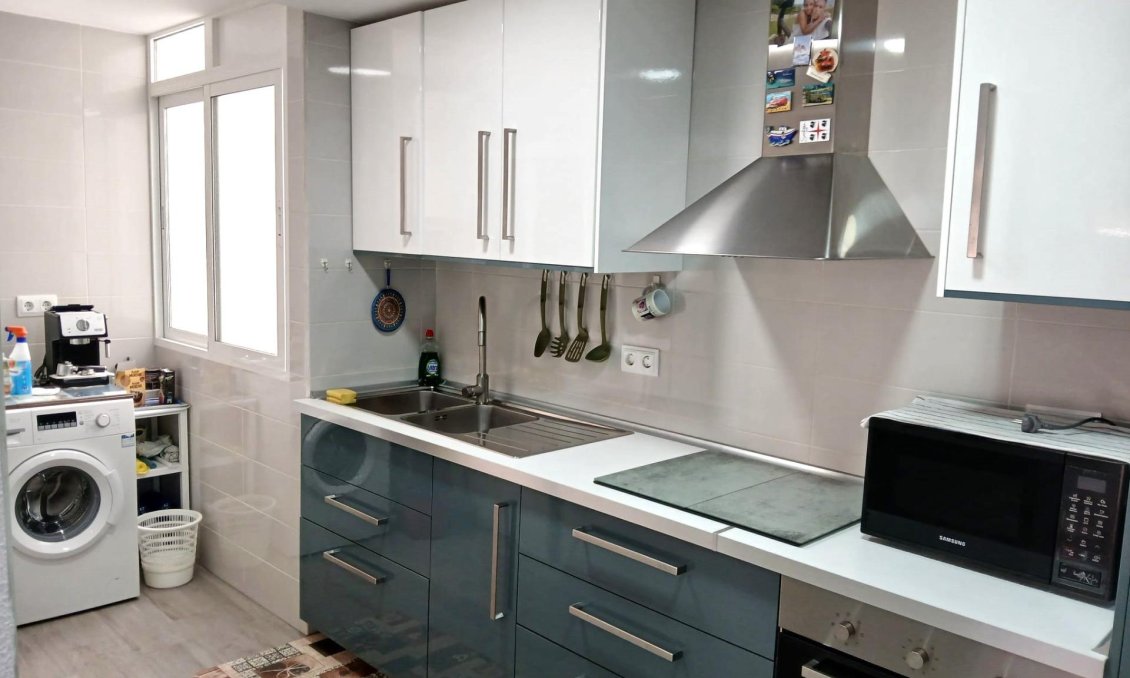 Segunda mano - Apartamento -
Torrevieja - Playa del Cura