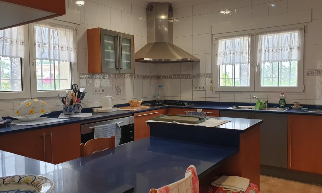 Segunda mano - Villa -
Denia - Las Marinas