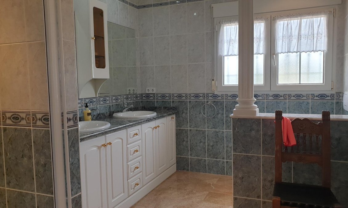 Segunda mano - Villa -
Denia - Las Marinas