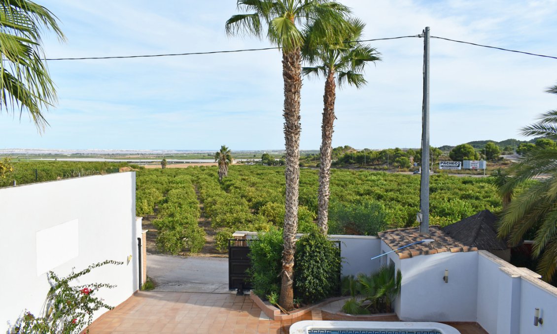 Segunda mano - Villa -
Torremendo - Costa Blanca