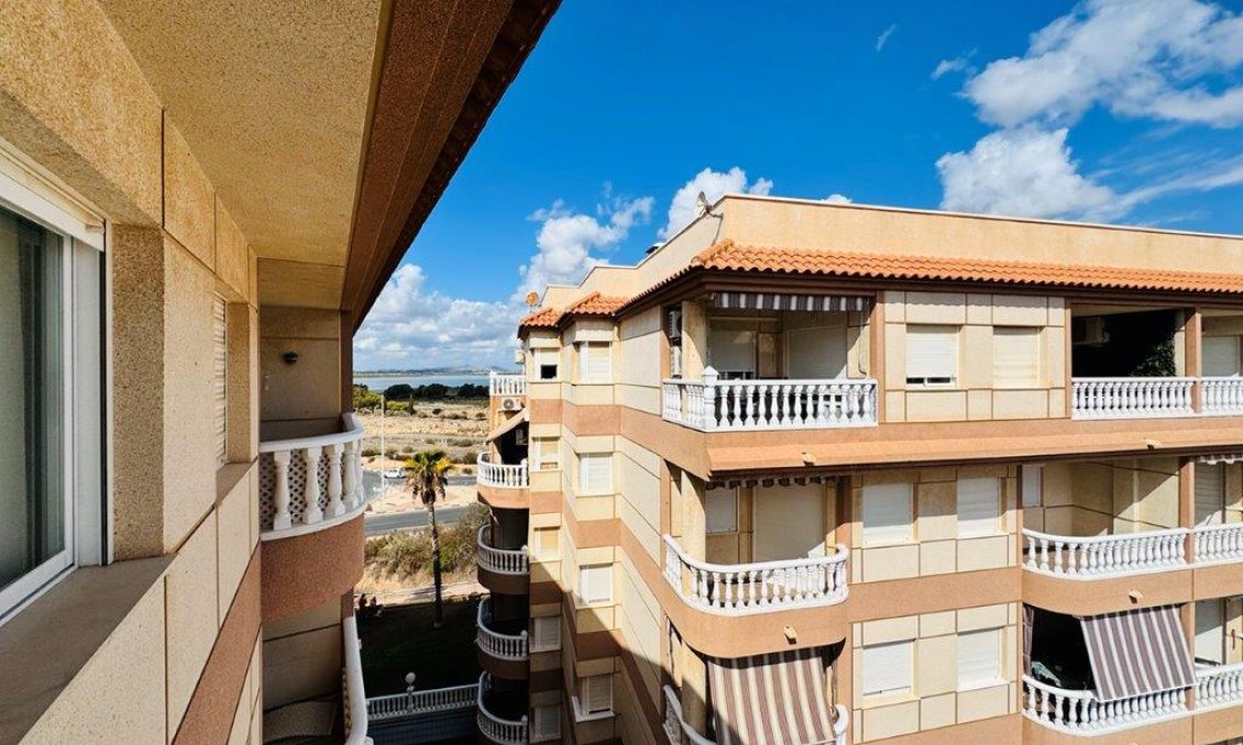 Wiederverkauf - Wohnung -
La Mata - Costa Blanca
