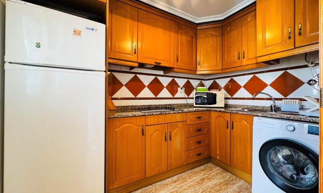 Wiederverkauf - Wohnung -
La Mata - Costa Blanca