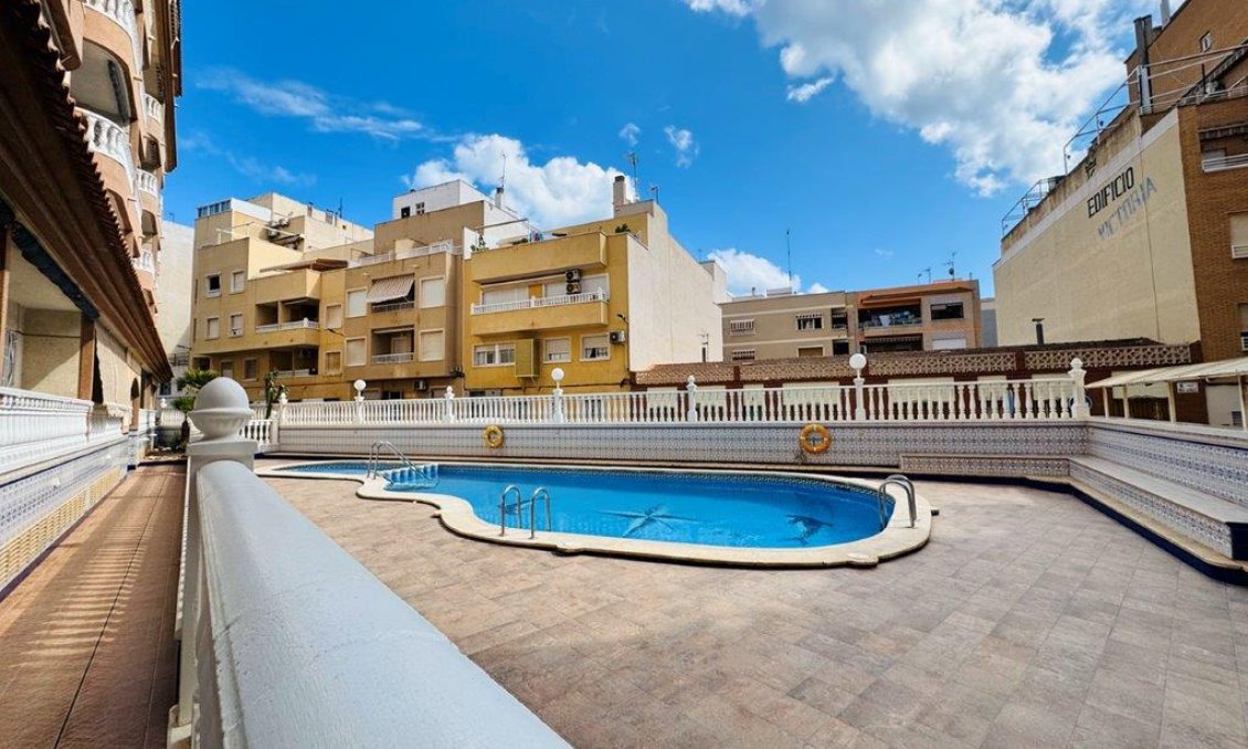 Wiederverkauf - Wohnung -
La Mata - Costa Blanca