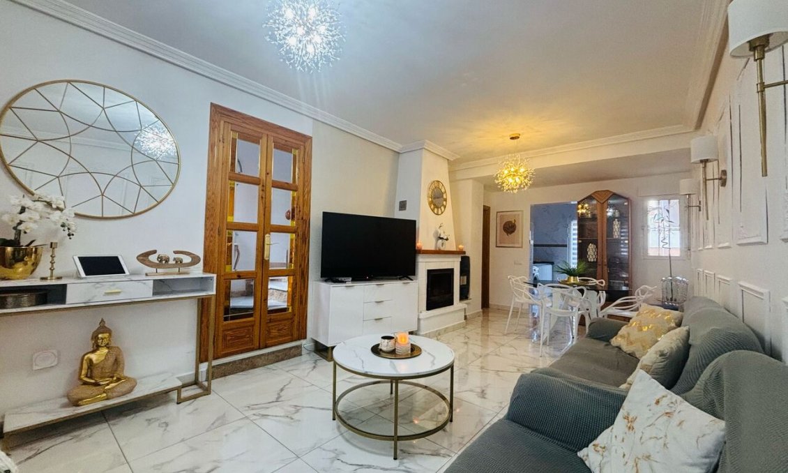 Segunda mano - Town House -
Los Altos - Costa Blanca