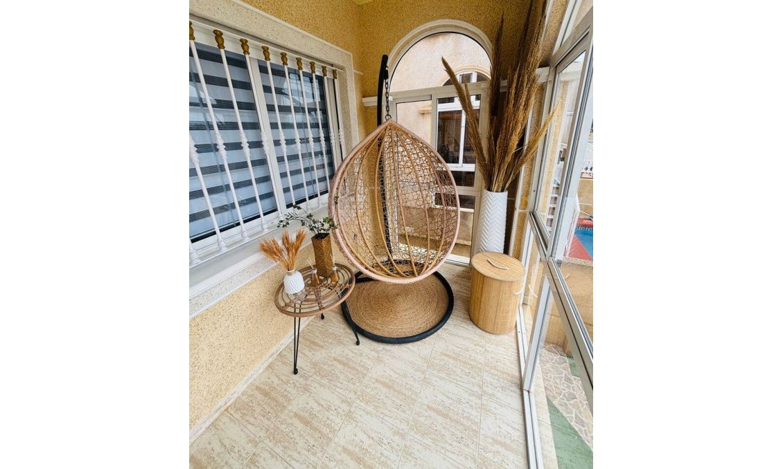 Segunda mano - Town House -
Los Altos - Costa Blanca