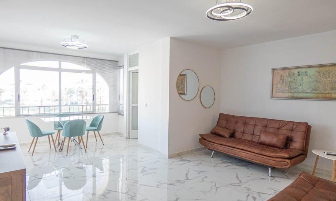 Segunda mano - Apartamento -
Orihuela Costa - Villamartín