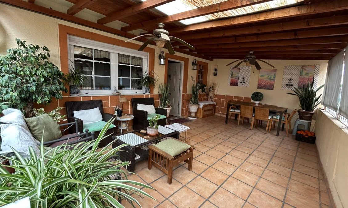 Segunda mano - Villa -
Los Montesinos - Costa Blanca
