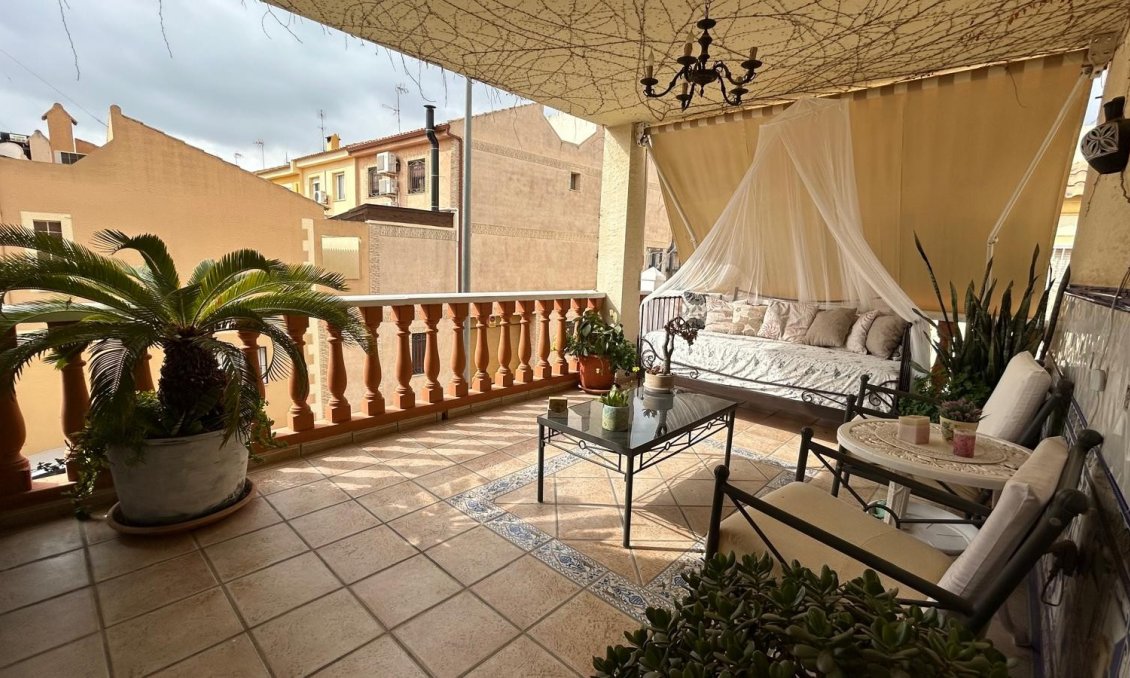 Segunda mano - Villa -
Los Montesinos - Costa Blanca