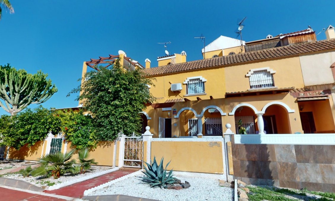 Segunda mano - Villa -
Los Narejos - Costa Calida