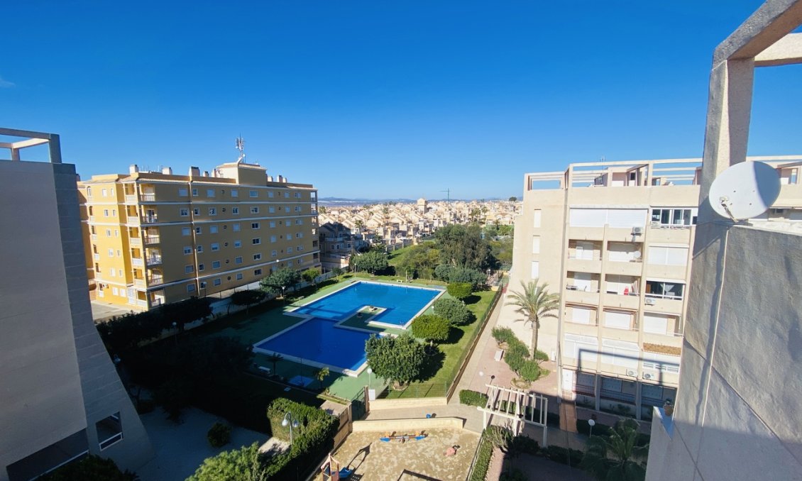 Wiederverkauf - Wohnung -
Torrevieja