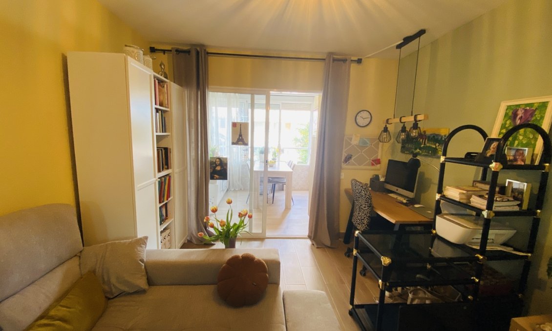 Wiederverkauf - Wohnung -
Torrevieja
