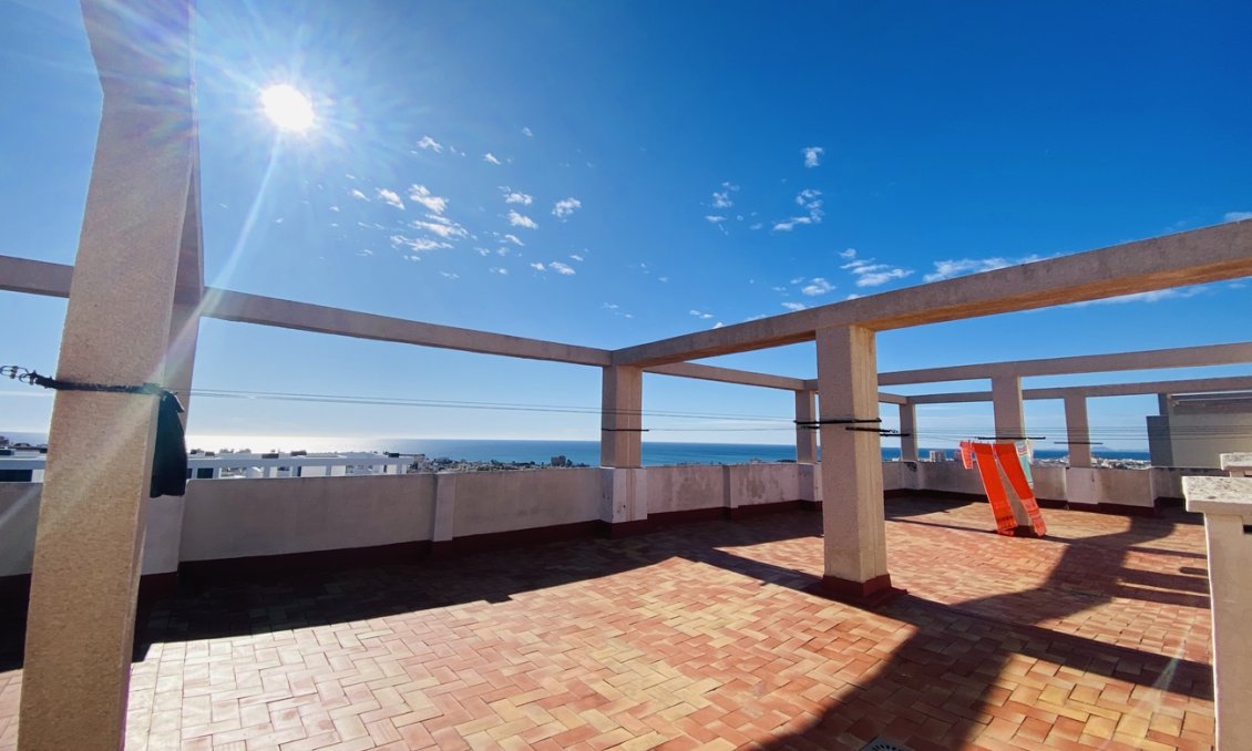 Wiederverkauf - Wohnung -
Torrevieja