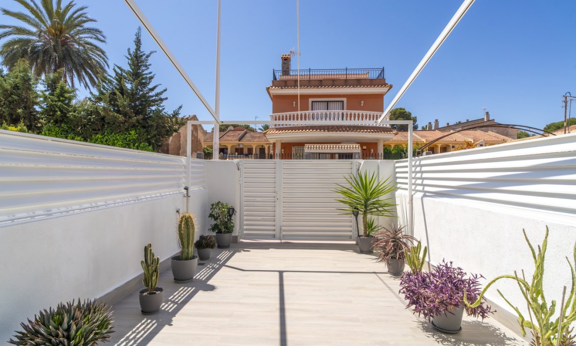 Segunda mano - Town House -
Santiago de la Ribera - Costa Calida